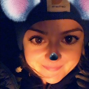 Meet your Posher, Alyssa